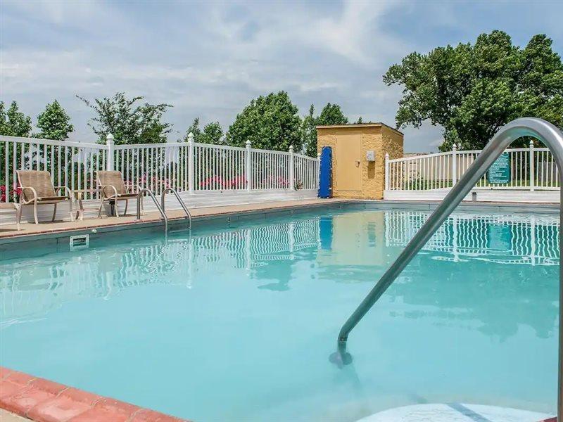 Quality Inn Lewisport Екстер'єр фото